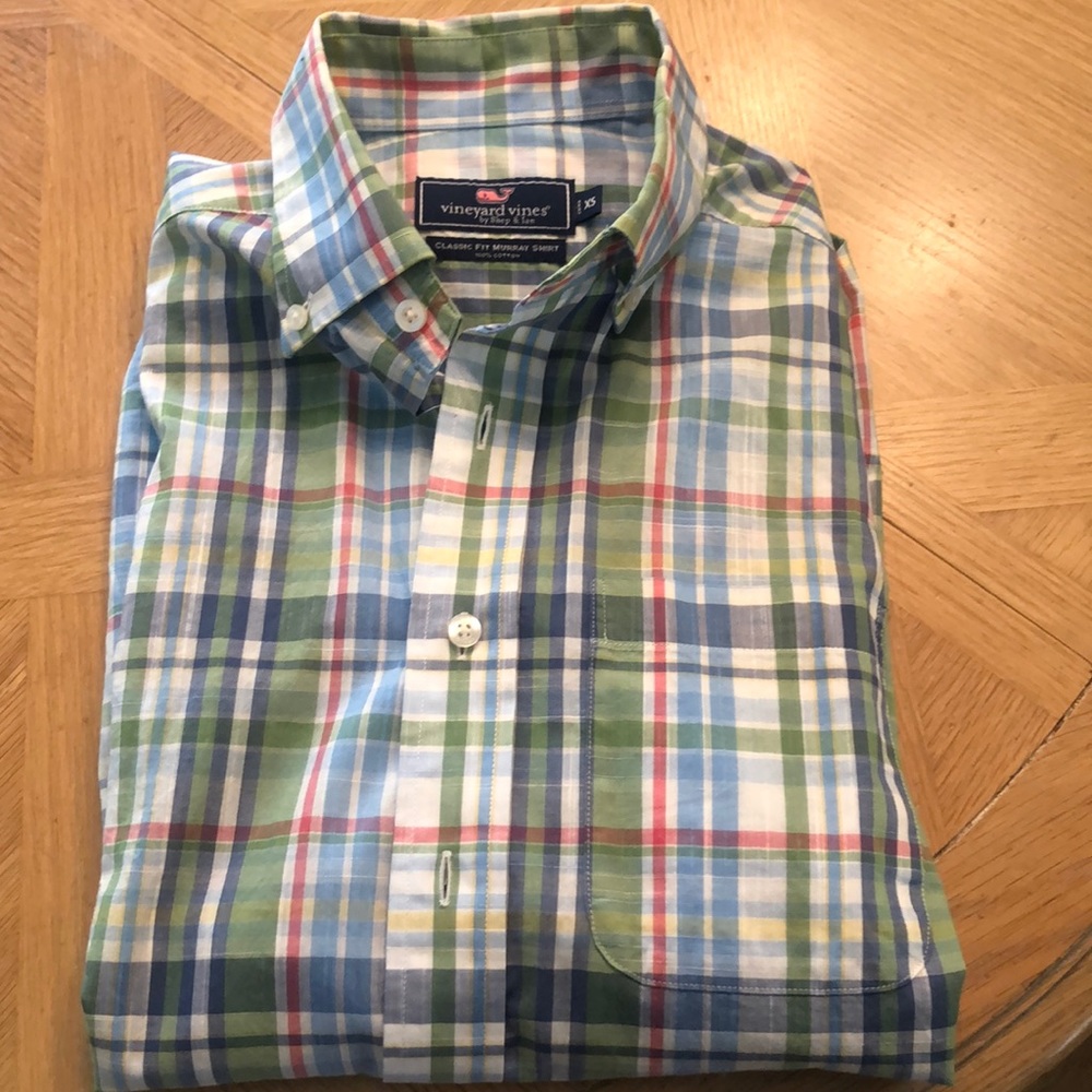 Vineyard Vines long sleeve button down